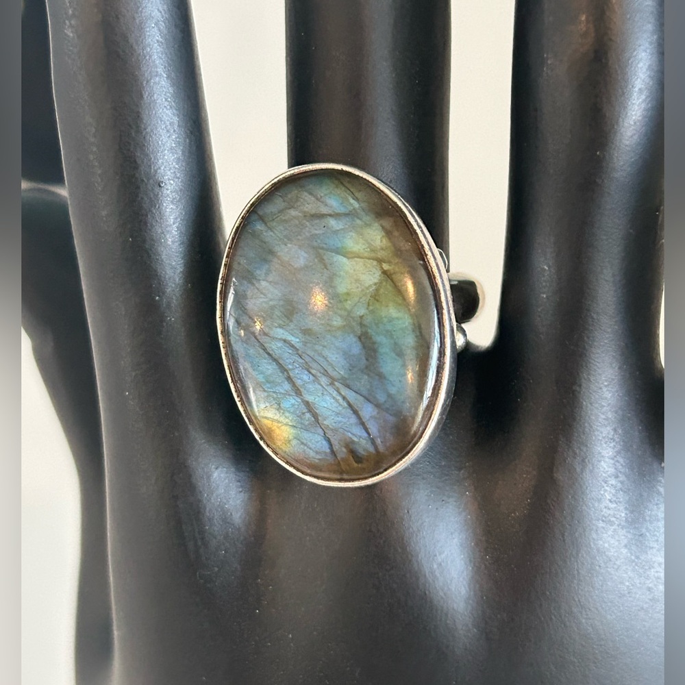 Sajen Sterling Labradorite Ring